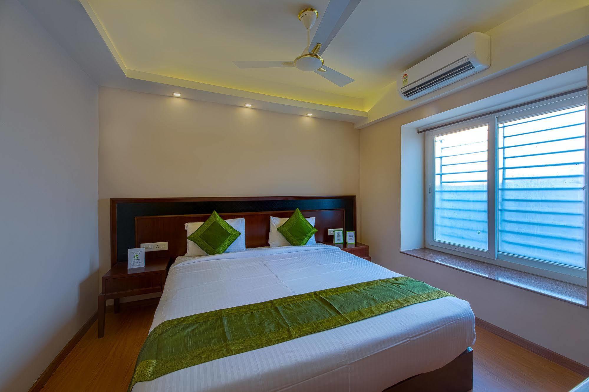 Treebo Vedanta 3*