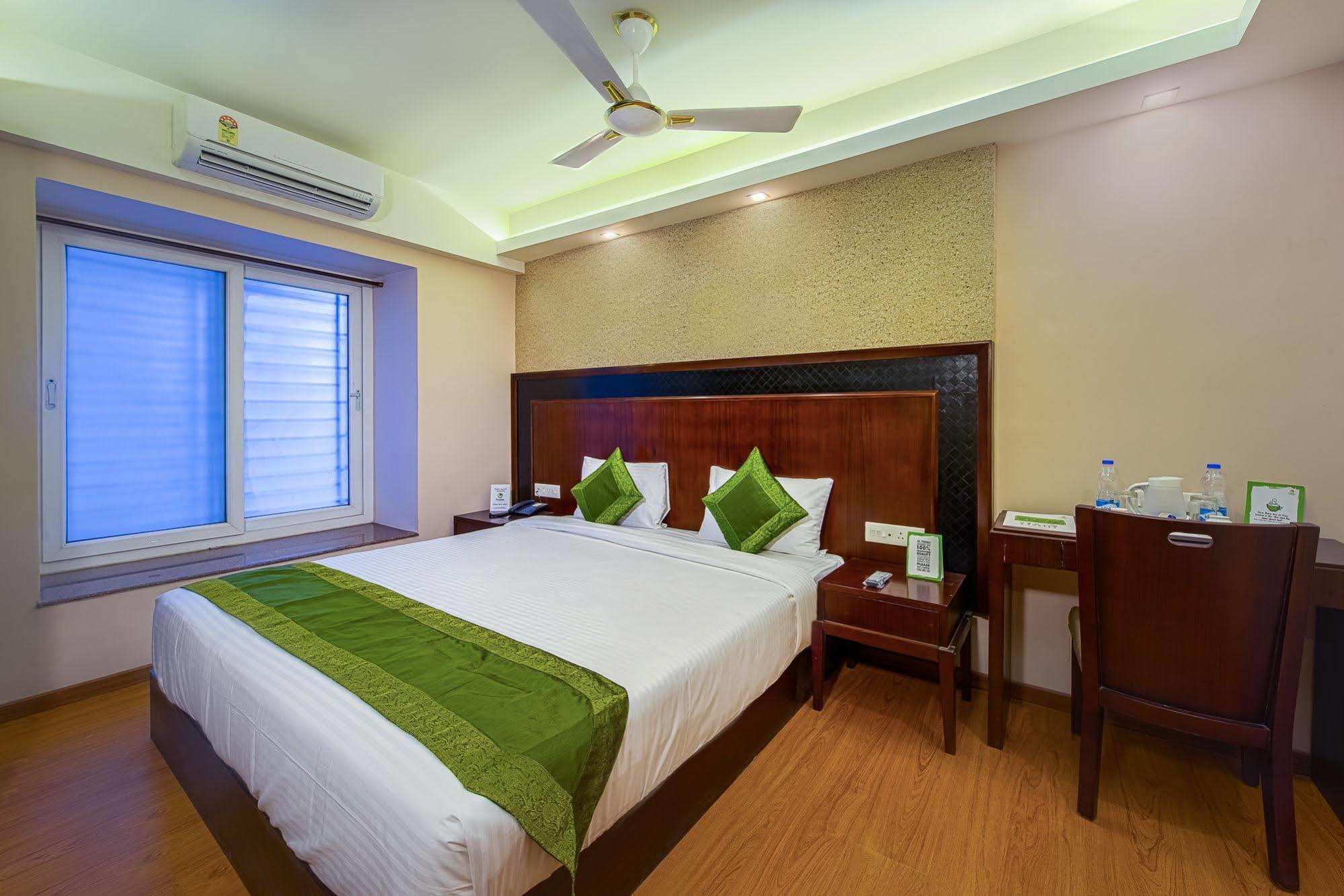 Hotel Treebo Vedanta 3*